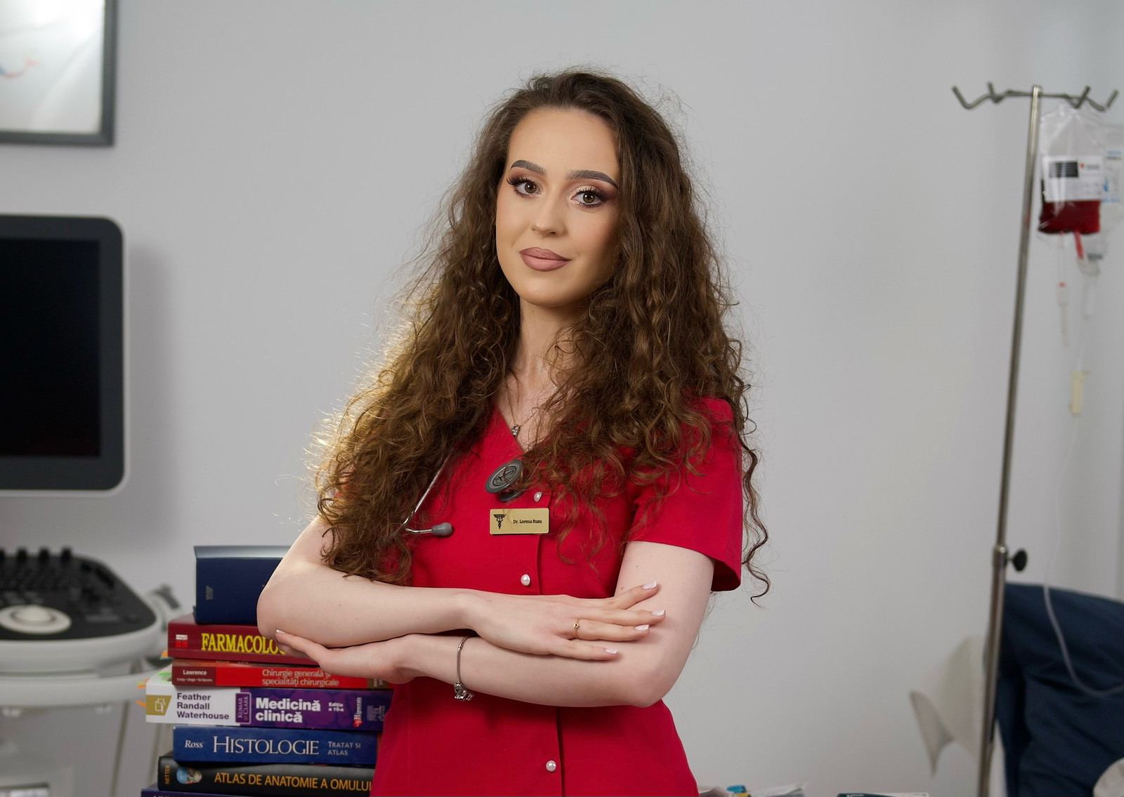 Cover image for Grilele: 60% din Succes. De ce Lorena consideră că cele peste 17.000 de grile și explicațiile cu pasaje din carte au fost cheia consolidării materiei.