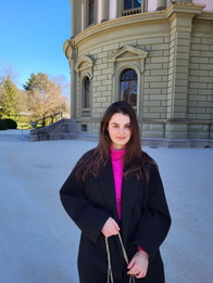 Poza de profil a lui Andreea